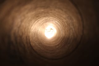 從時間膨脹看神是光及神是永遠的性質