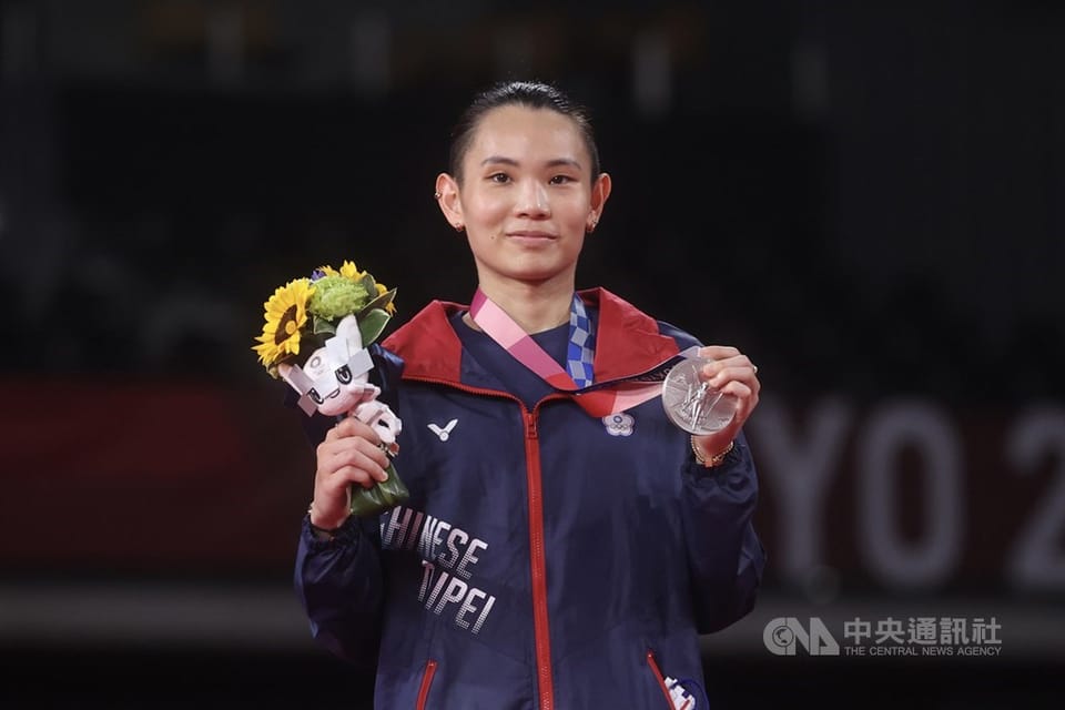 看到奧運選手奪牌,讓人想起就如聖經的思想,冠冕象徵榮耀,是在主的救恩之外,當作獎賞賜給奔跑賽程的得勝者!
